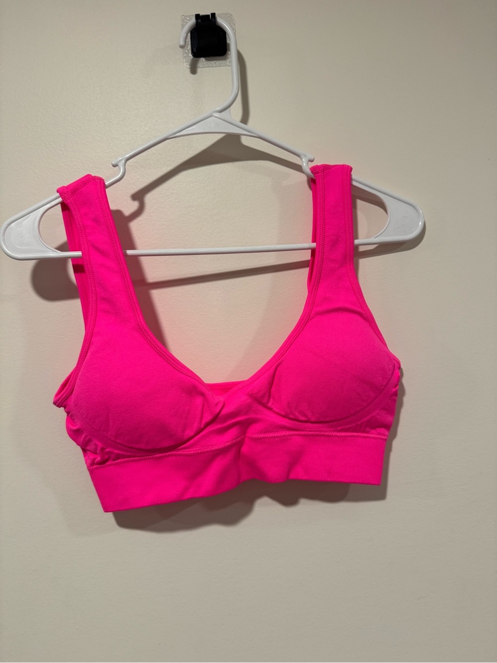 SHEIN Women’s Padded Sports Bra - Hot Pink Medium